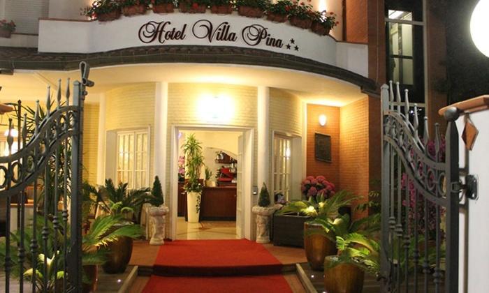 Hotel Villa Pina Milano Marittima Esterno foto