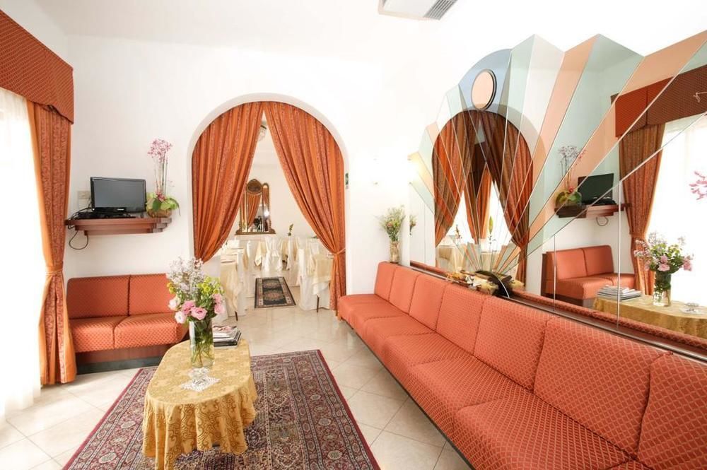 Hotel Villa Pina Milano Marittima Esterno foto