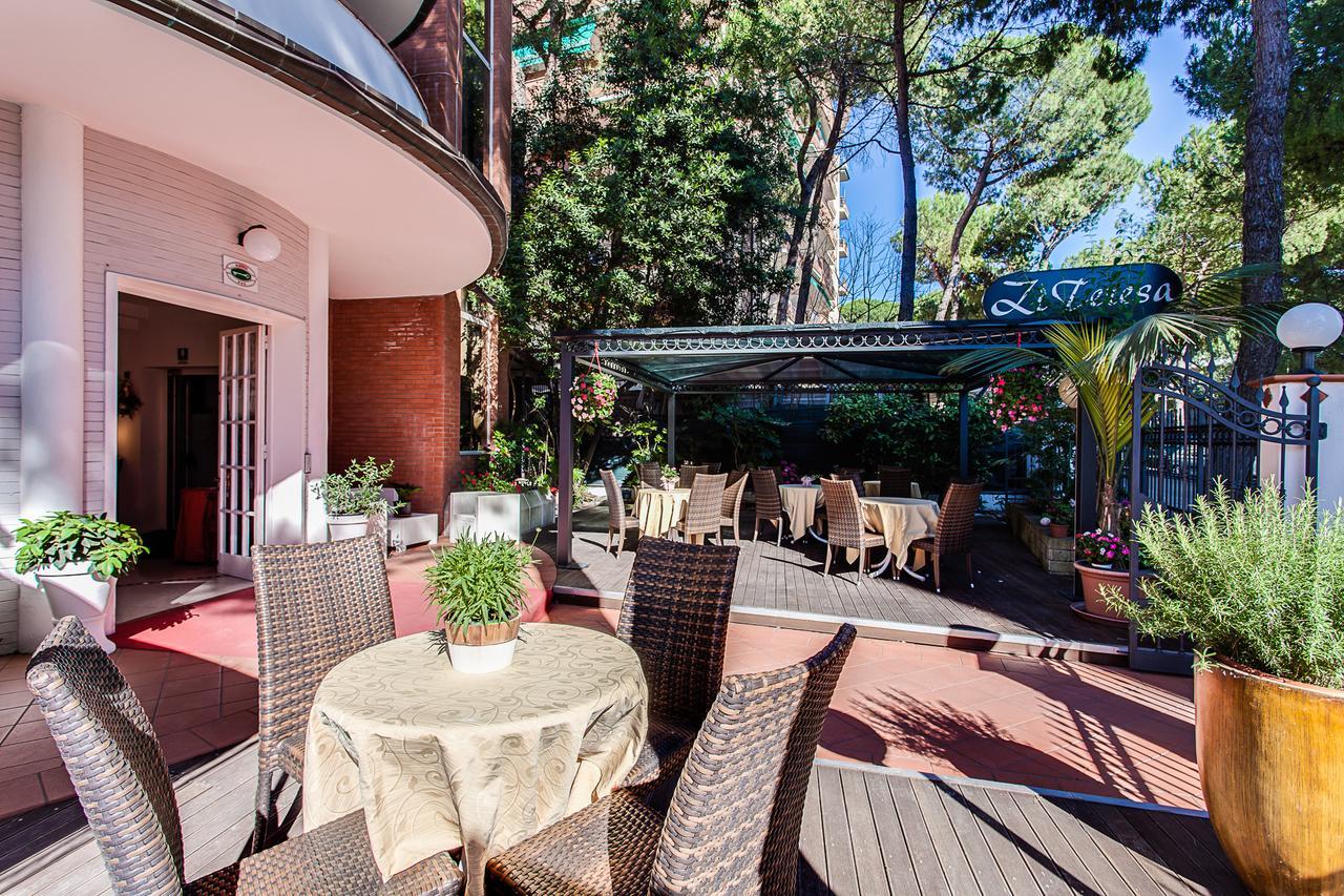 Hotel Villa Pina Milano Marittima Esterno foto